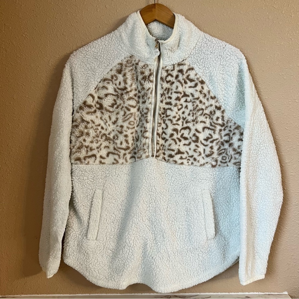 Maurice’s Sherpa Fleece 1/4 zip pullover Women’s size Med